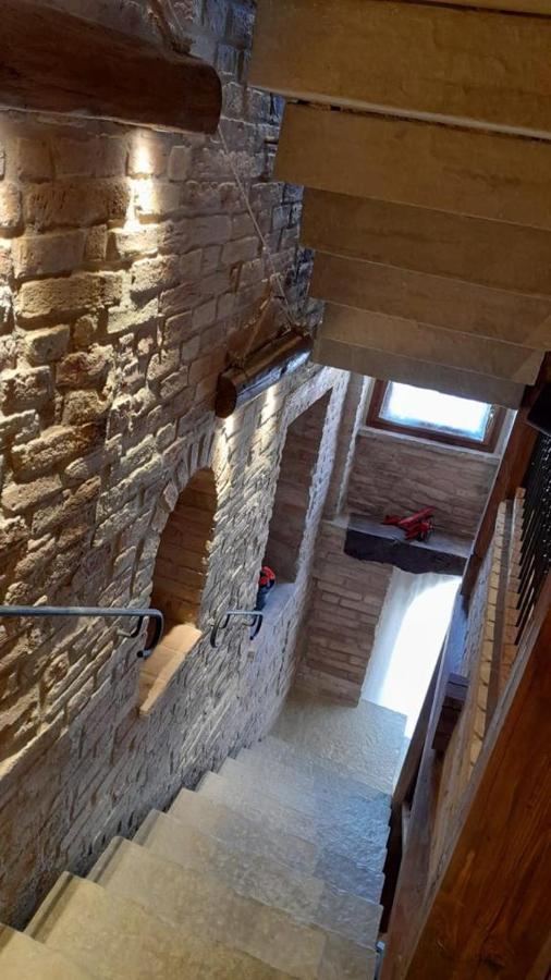 Il Castello Affittacamere Montecosaro  Bagian luar foto