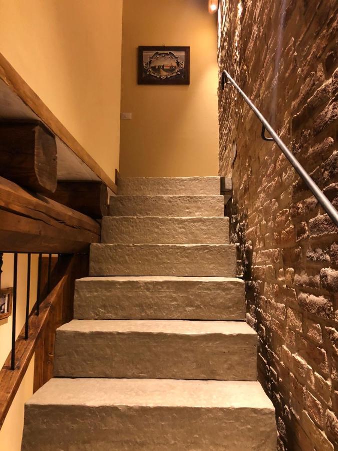 Il Castello Affittacamere Montecosaro  Bagian luar foto