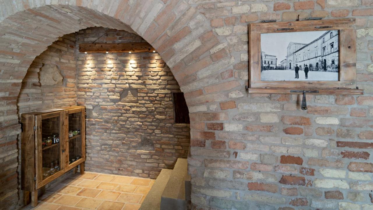 Il Castello Affittacamere Montecosaro  Bagian luar foto