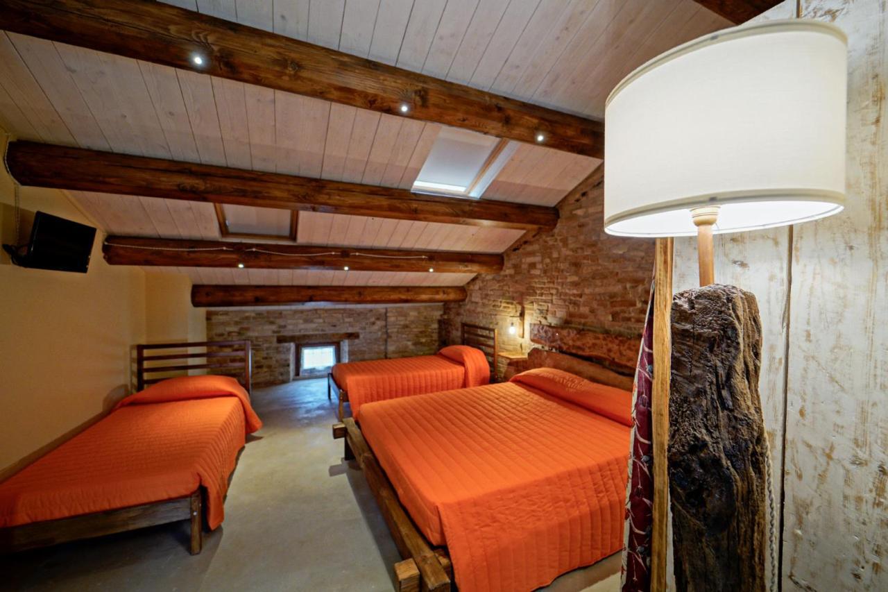 Il Castello Affittacamere Montecosaro  Bagian luar foto